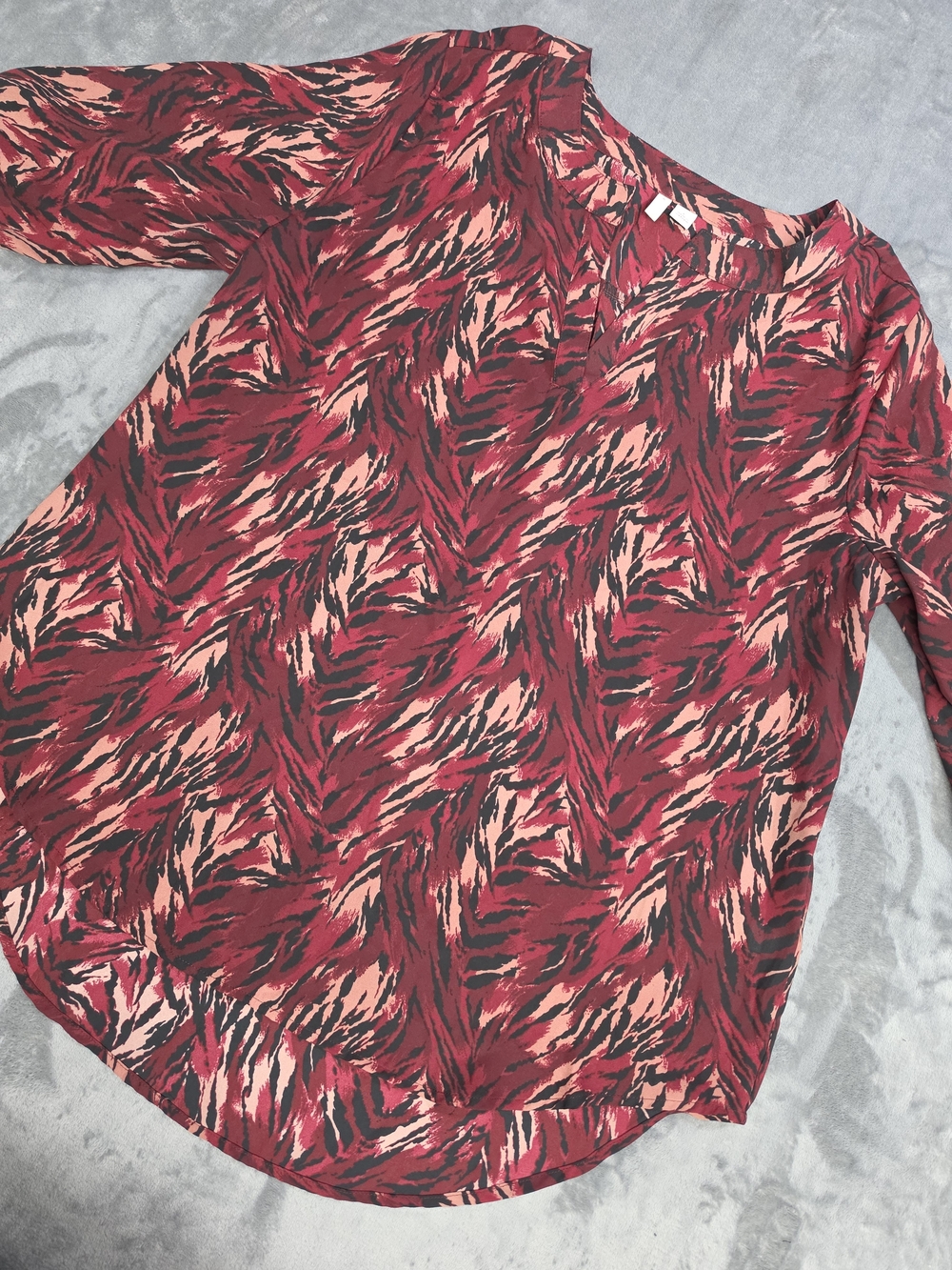 Cato Red, Black and Pink Abstract Print Blouse L